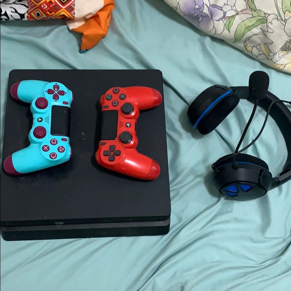 PS4